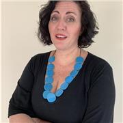 Aprenda inglês de forma leve e descontraída. Conversação em todas as aulas!